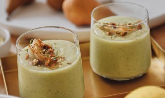 Poached Pear & Rosemary Smoothie