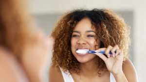 oral health brushing teeth