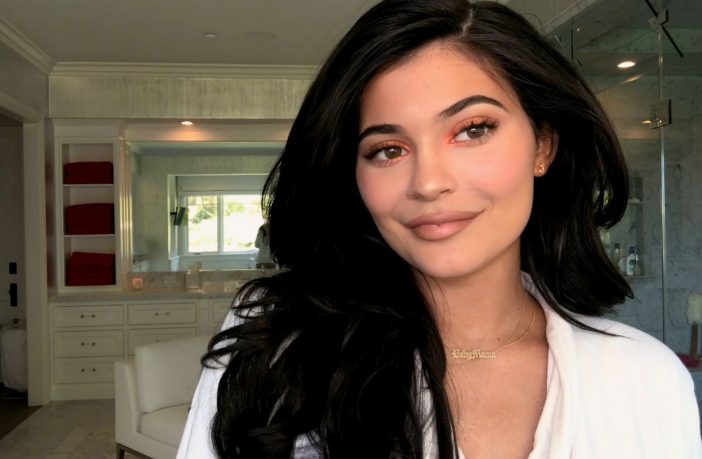 Kylie Jenner makeup