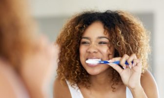oral health brushing teeth