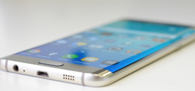 Samsung Galaxy S8 Could Feature New Edge-To-Edge Screen Display