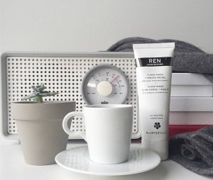 REN Flash Rinse 1-Minute Facial