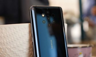 Nokia Reveals 9 PureView – The First 5-camera Smartphone Nokia-9-PureView-camera