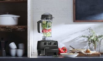 Buying a Blender in SA: Everything You Need to Know Vitamix 7500 Professional-Grade